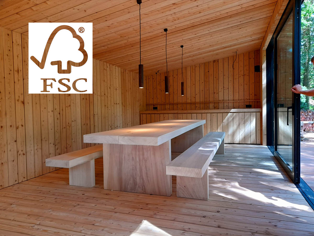 Houten terras shop - Timber Projects - Van concept tot uitvoering - FSC hardhout