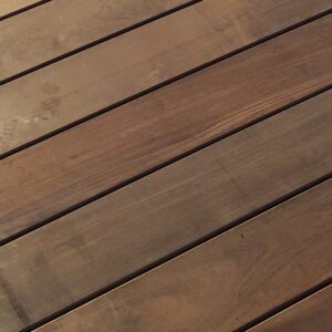 Ipe terrasplanken | Timber Projects houten tuinconstructies voor particulieren, architecten, projectontwikkelaars of aannemers.