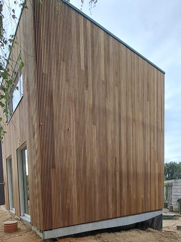 Gevelbekleding thermo ayous triple verticaal timberprojects